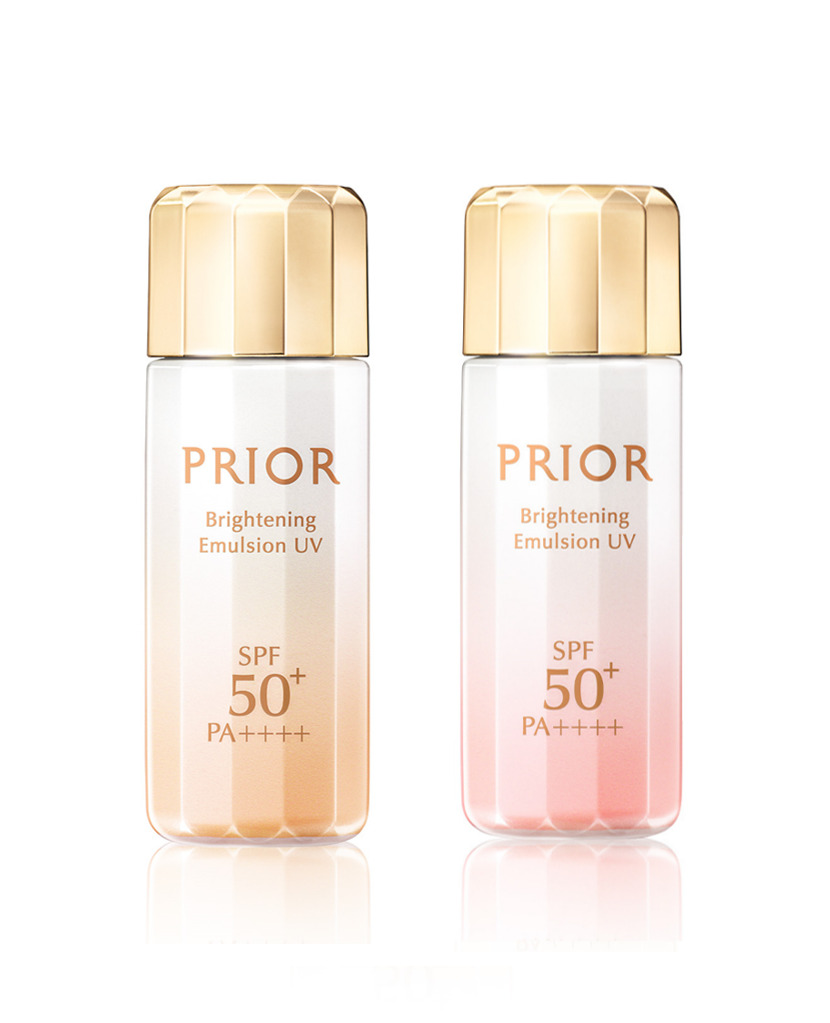 高保湿 おしろい美白乳液